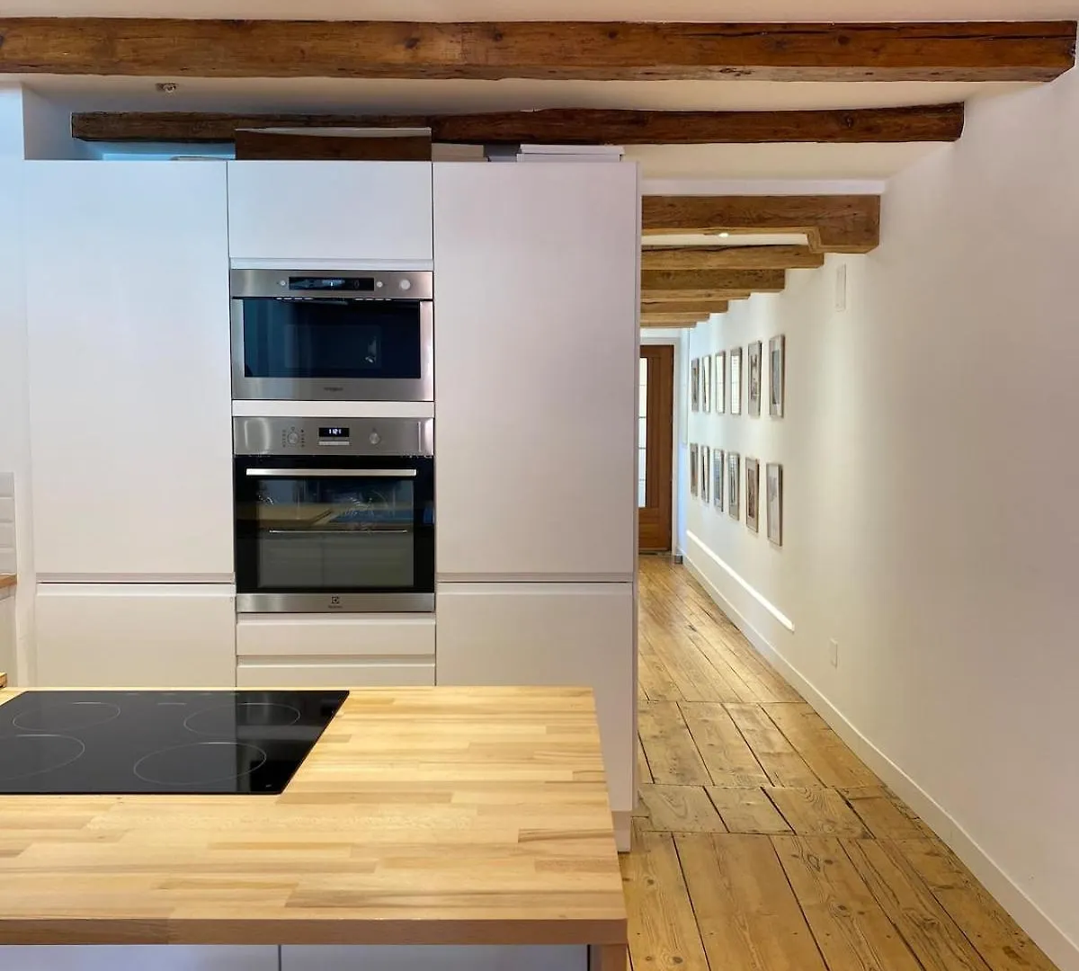 Exceptional Location Between Lake And Pedestrian Street Annecy Apartment
